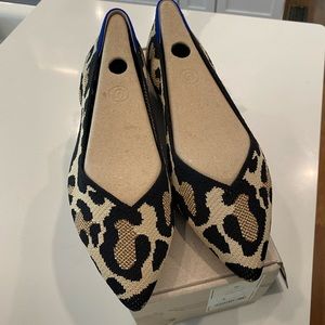 Rothy’s Desert Cat Point shoes size 10